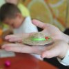Мастер-класс по изготовлению заколки в виде красивой шляпки